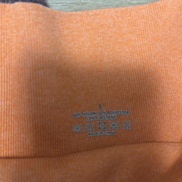 set of two athletic shorts - Picture 2 of 4